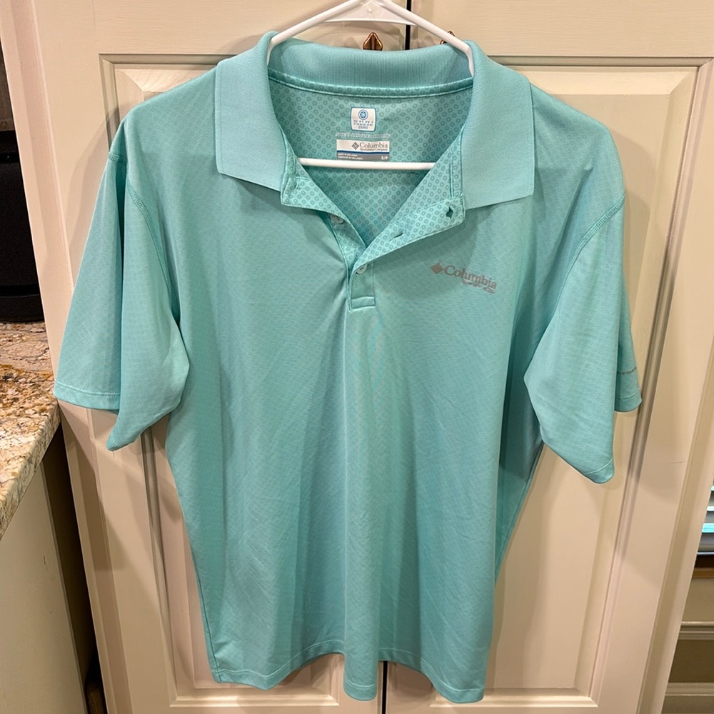 Columbia polo